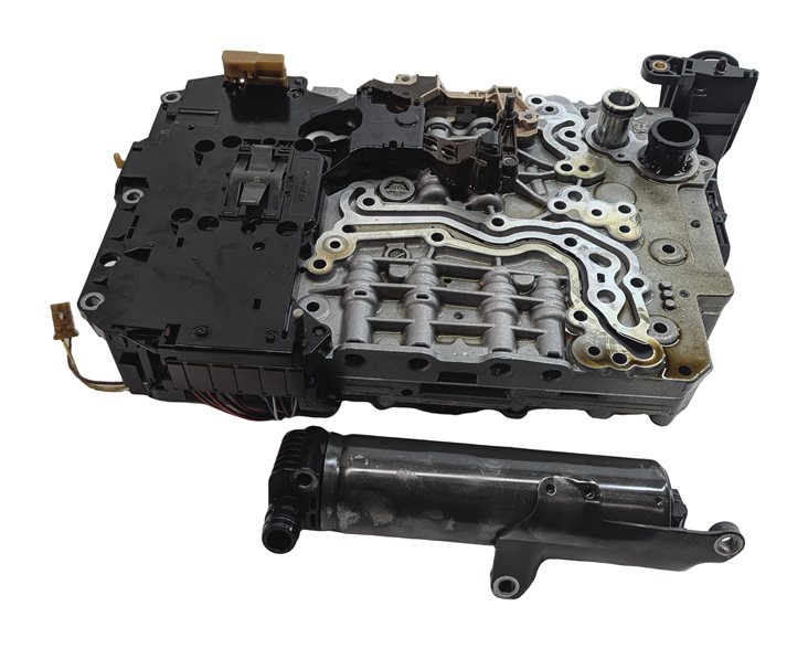 Thumbnail 2: 2013-2017 AUDI Q5 (B8 8R) AWD AUTOMATIC TRANSMISSION VALVE BODY w/HYDRAULIC PUMP