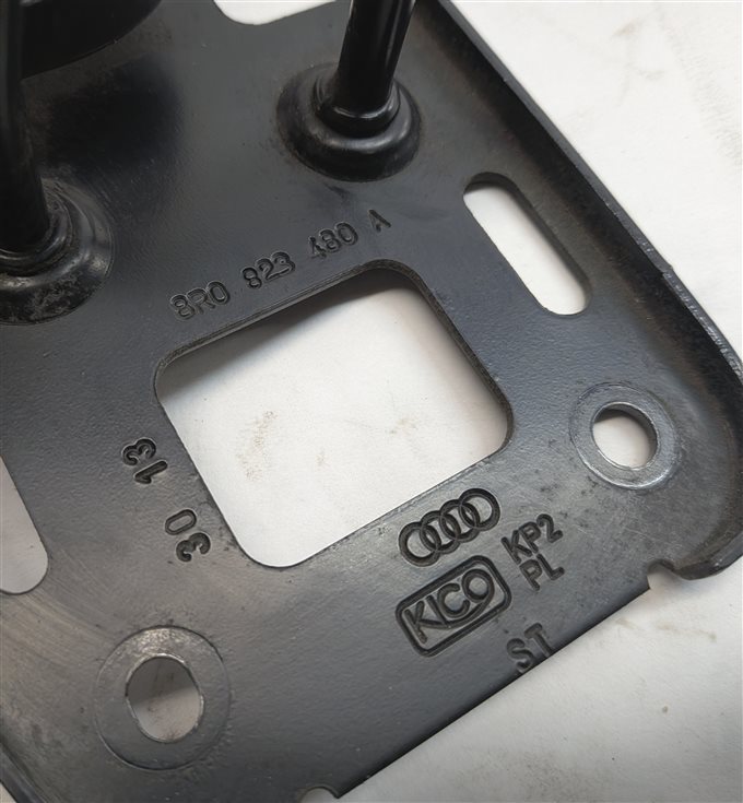 Thumbnail 7: 2014 AUDI Q5 (B8 8R) FRONT HOOD BONNET LID SAFETY HOOK LOCK CATCH LATCH HANDLE