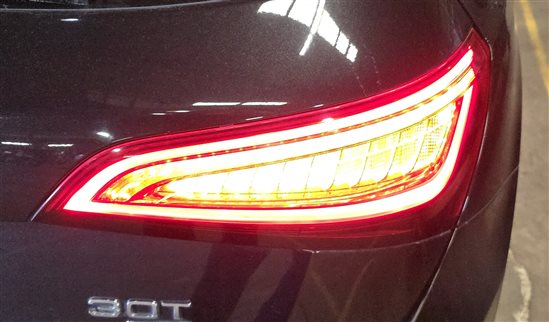 Thumbnail 2: 2013-2017 AUDI Q5 SQ5 (B8 8R) RIGHT PASSENGER TAILLIGHT BRAKE LIGHT LAMP (LED)