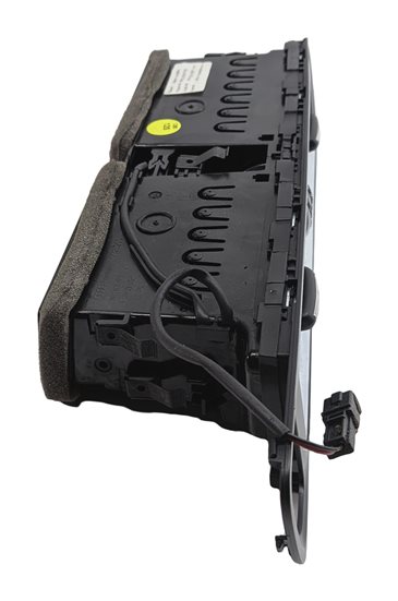 Thumbnail 3: 2014 AUDI Q5 (B8 8R) FRONT CENTER DASH HEAT AIR AC HVAC DUAL VENT (Black)