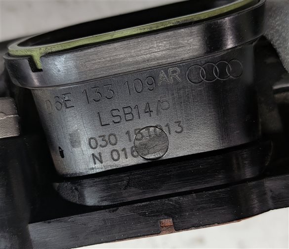 Thumbnail 5: 12-17 AUDI A6 A7 Q5 S5 SQ5 3.0L SUPERCHARGED LEFT INTAKE MANIFOLD DIFFUSER RAIL
