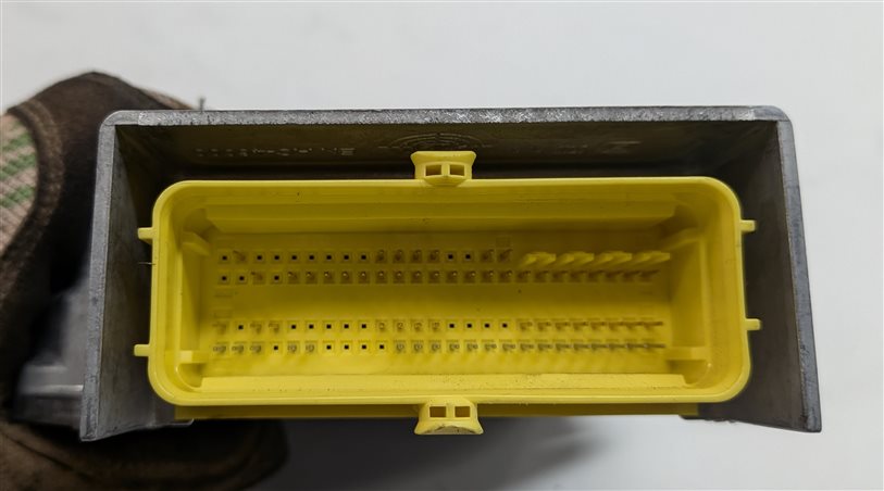 Thumbnail 3: 2013-2014 AUDI Q5 SQ5 (B8 8R) SRS BAG RESTRAINT CONTROL MODULE COMPUTER