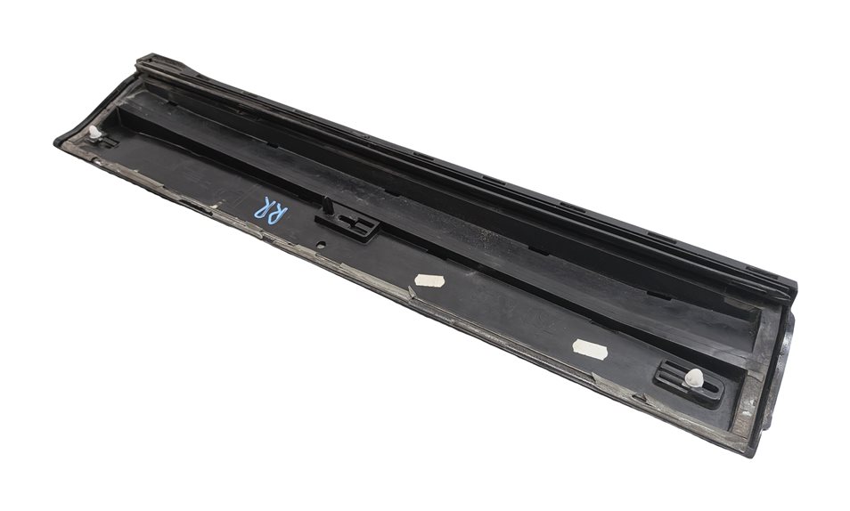 Thumbnail 3: 13-17 AUDI Q5 B8 8R REAR RIGHT DOOR EXTERIOR LOWER MOULDING RUNNER TRIM (Black)