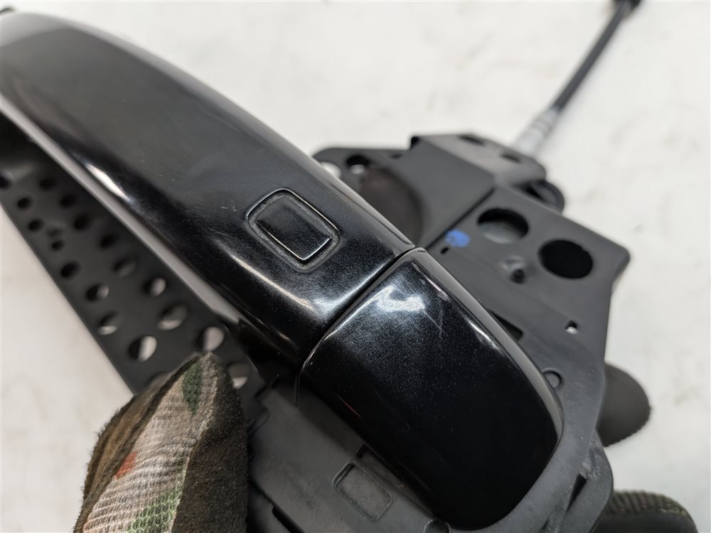 Thumbnail 6: 09-17 AUDI A4 S4 S5 Q5 SQ5 (B8 8K 8T 8R) RIGHT FRONT or REAR DOOR HANDLE (Black)