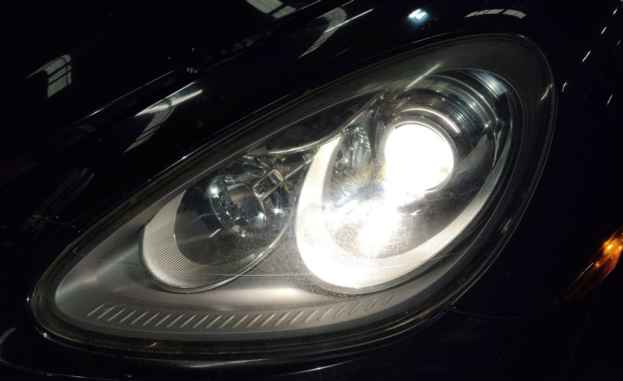 Thumbnail 2: 2011-2014 PORSCHE CAYENNE (958) LEFT FRONT DRIVER HID XENON HEADLIGHT LIGHT LAMP