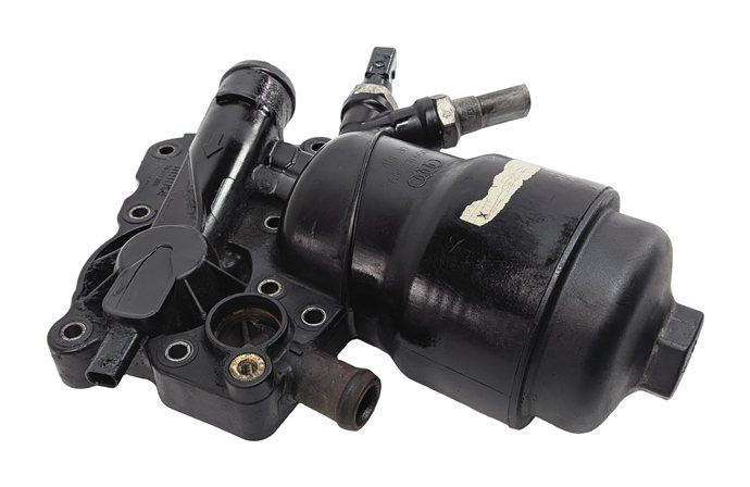 Thumbnail 1: 2014 PORSCHE CAYENNE (958) 3.0L DIESEL (MCB.RB) ENGINE MOTOR OIL FILTER HOUSING