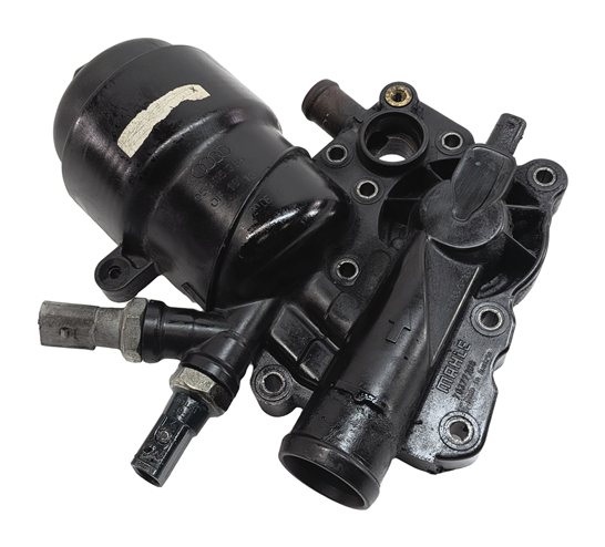 Thumbnail 4: 2014 PORSCHE CAYENNE (958) 3.0L DIESEL (MCB.RB) ENGINE MOTOR OIL FILTER HOUSING