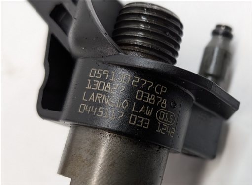 Thumbnail 5: 2013-2016 PORSCHE CAYENNE (958) 3.0L DIESEL ENGINE - FUEL INJECTOR SET-6