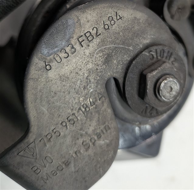 Thumbnail 7: 2011-2014 PORSCHE CAYENNE 958 HIGH & LOW TONE NOTE HORN SET/2