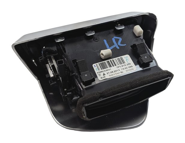 Thumbnail 5: 2014 PORSCHE CAYENNE (958) REAR RIGHT HEAT AIR AC HVAC VENT (Black)