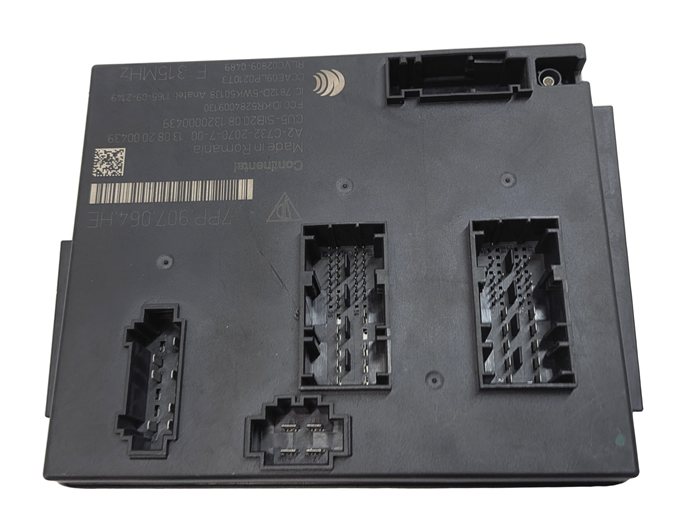 Thumbnail 2: 2013-2016 PORSCHE CAYENNE (958) LEFT FRONT BODY CONTROL MODULE BCM