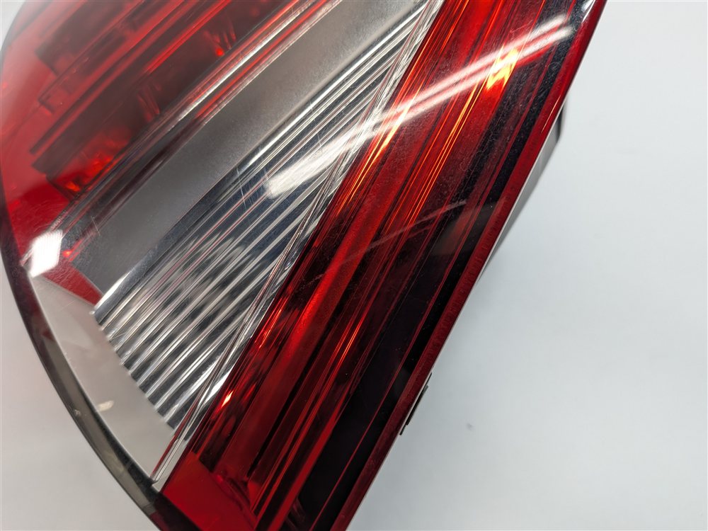 Thumbnail 13: 2011-2014 PORSCHE CAYENNE (958) RIGHT PASSENGER INNER TRUNK TAILLIGHT LIGHT LAMP