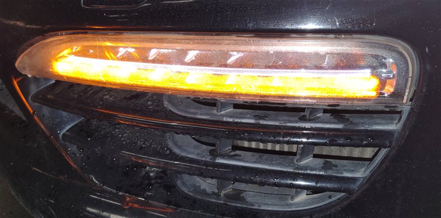 Thumbnail 2: 11-14 PORSCHE CAYENNE (958) LEFT DRIVER DRL DAY TIME RUNNING MARKER LIGHT LAMP