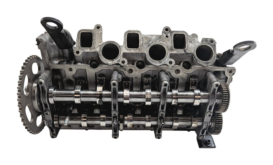 Thumbnail 6: 2013-2014 PORSCHE CAYENNE (958) 3.0L MCN.RB DIESEL ENGINE RIGHT CYLINDER HEAD