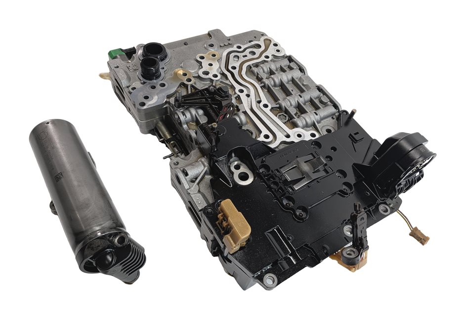 Thumbnail 3: 13-16 RANGE ROVER SPORT LR4 (L405 L419 L494) 8HP70 AUTO TRANSMISSION VALVE BODY