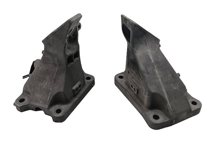 Thumbnail 5: 2015 RANGE ROVER SPORT (L494) 3.0L SUPER AJ126 ENGINE MOTOR MOUNT BRACKET SET/2