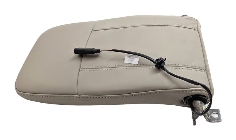 Thumbnail 2: 14-17 RANGE ROVER SPORT L494 REAR 3RD ROW LEFT or RIGHT HEADREST (Almond)