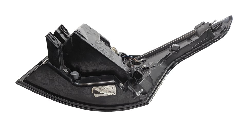 Thumbnail 4: 14-17 RANGE ROVER SPORT L405 L494 REAR LEFT DRIVER UPPER QUARTER TAILLIGHT