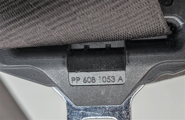 Thumbnail 7: 2015 RANGE ROVER SPORT (L494) REAR LEFT 2ND ROW SEAT SEATBELT RETRACTOR (Black)