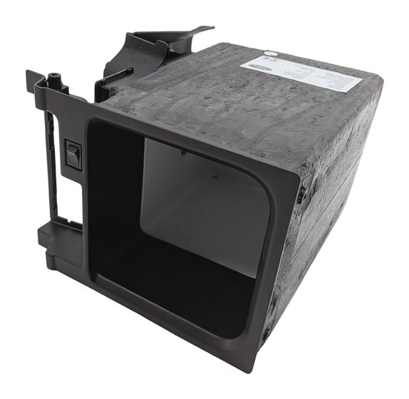 Thumbnail 1: 14-20 ROVER SPORT L494 FRONT CENTER CONSOLE REFRIGERATOR BOX COOLER COMPARTMENT
