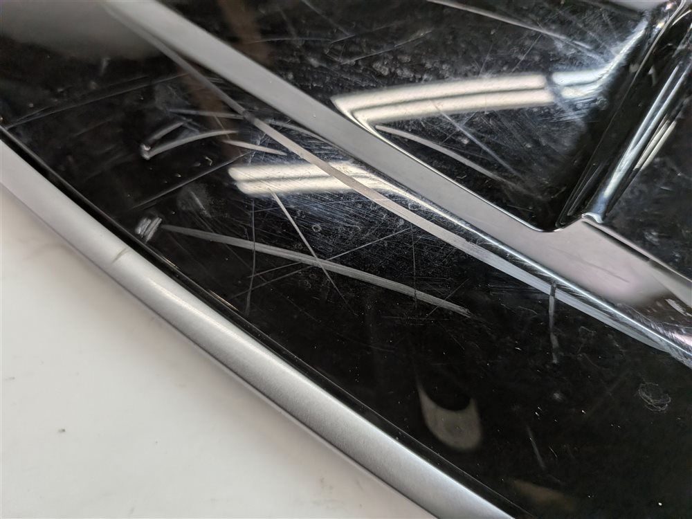 Thumbnail 10: 2015 RANGE ROVER SPORT (L494) FRONT ROOF DOME COURTESY LIGHT w/SWITCHES (Black)