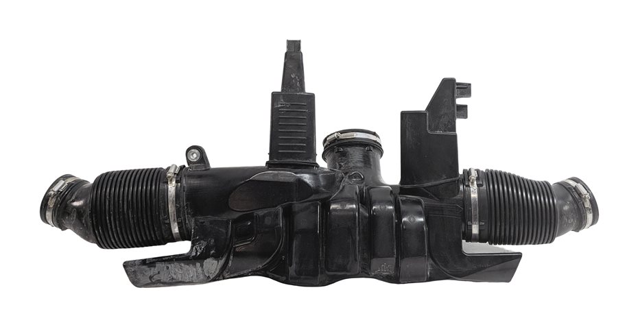 Thumbnail 2: 2015 RANGE ROVER SPORT (L494) 3.0L ENGINE AIR INTAKE RESONATOR DUCT ASSEMBLY