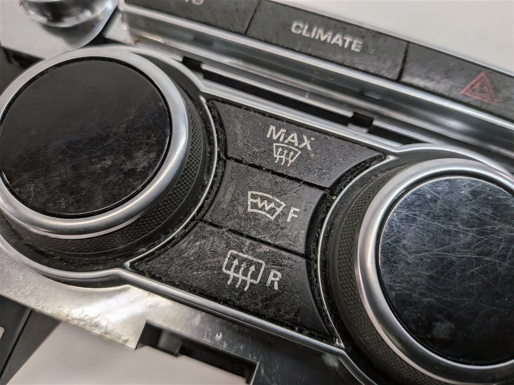 Thumbnail 10: 14-15 RANGE ROVER SPORT (L405 L494) FRONT HEATER A/C TEMPERATURE RADIO CONTROL