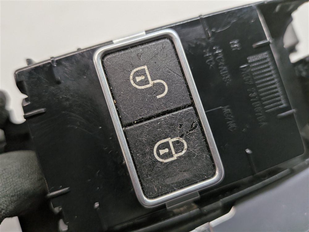 Thumbnail 11: 13-22 RANGE ROVER SPORT DISCOVERY L404 L462 L494 REAR LEFT INTERIOR DOOR HANDLE