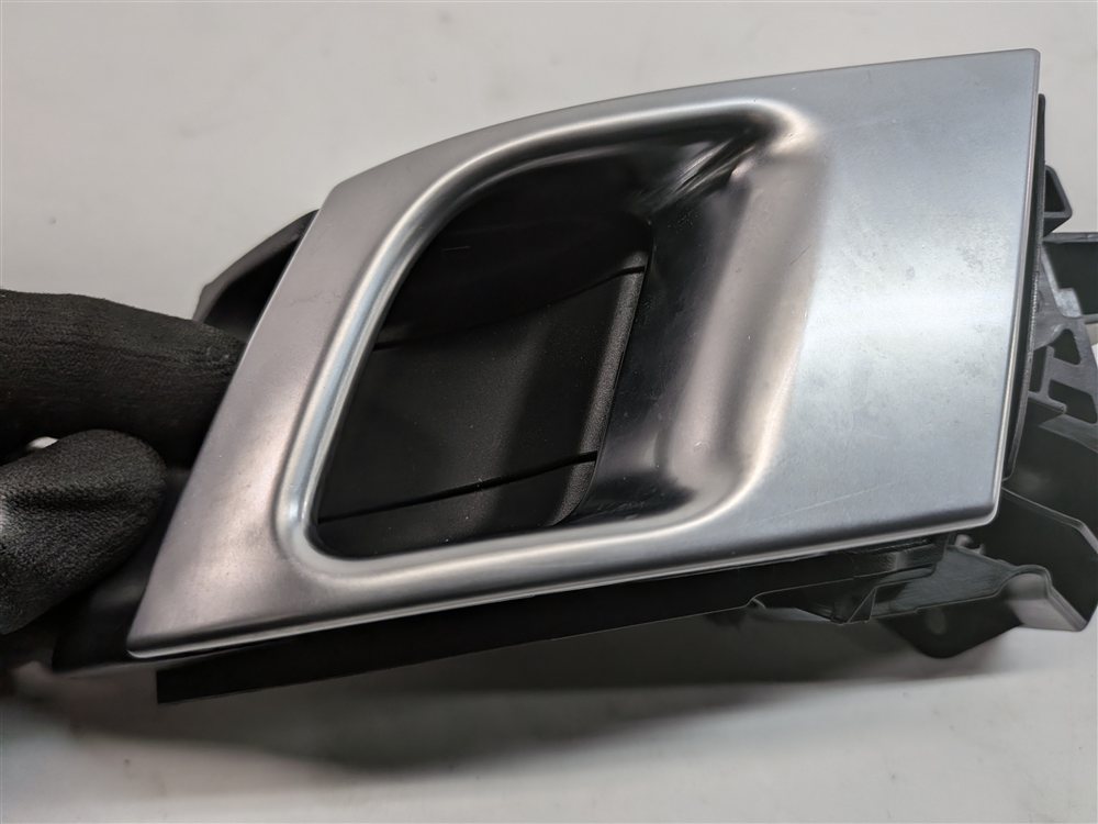 Thumbnail 12: 13-22 RANGE ROVER SPORT DISCOVERY L405 L494 REAR RIGHT INTERIOR DOOR HANDLE