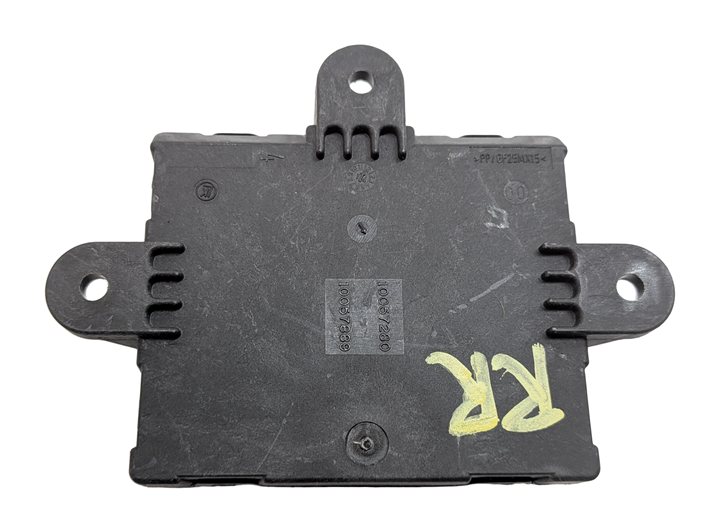 Thumbnail 3: 2014-2015 RANGE ROVER SPORT (L405 L494) REAR LEFT or RIGHT DOOR CONTROL MODULE