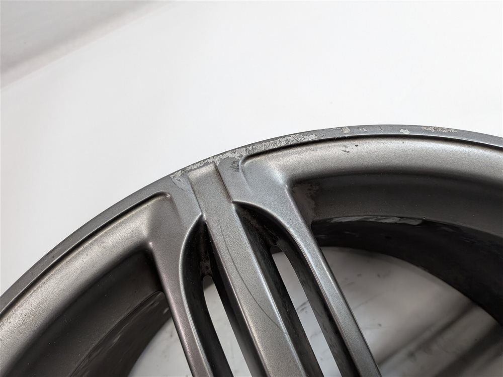 Thumbnail 13: 10-15 AUDI Q7 (4L) 21x10  ALUMINUM ALLOY 5 TRIPLE 15-SPOKE WHEEL RIM (OPT: C7F)