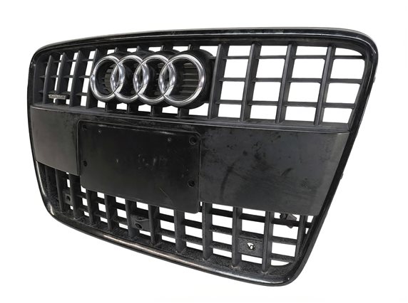 Thumbnail 1: 13-15 AUDI Q7 4L FRONT CENTER PRIMARY GRILLE TRIM LOGO OPT PQX S-LINE APPEARANCE