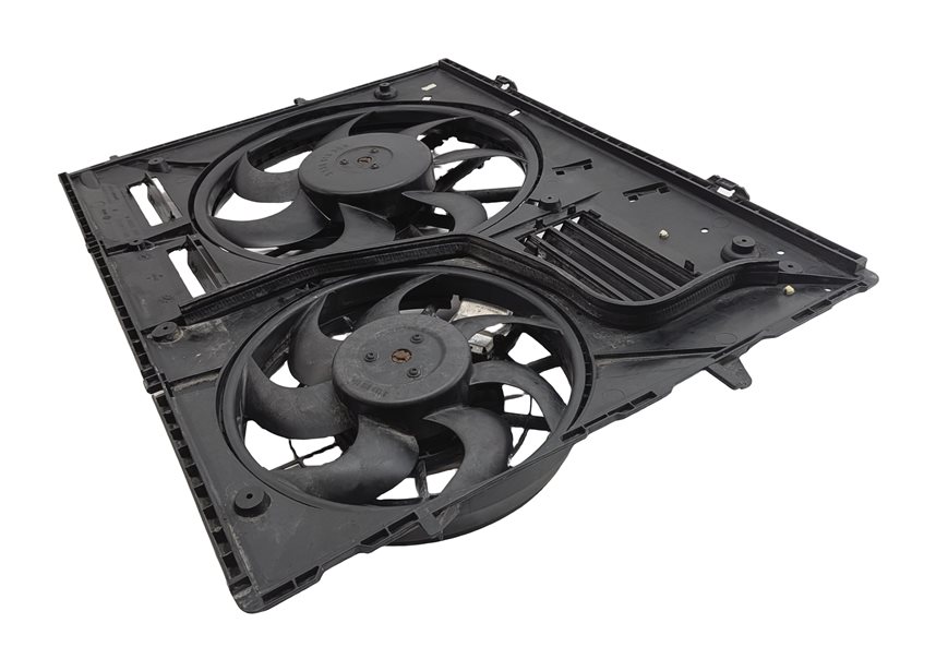 Thumbnail 4: 11-15 AUDI Q7 (4L) 3.0L ENGINE RADIATOR COOLING FAN (FOR MODELS w/ HITCH OPTION)