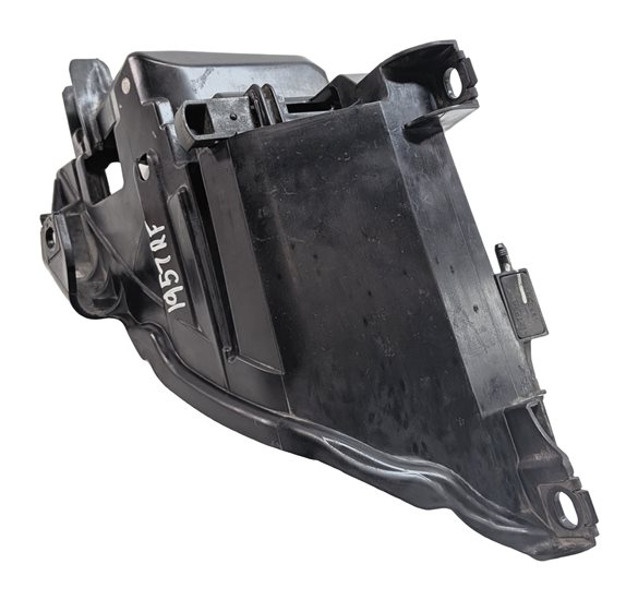 Thumbnail 8: 2014 AUDI Q7 PRESTIGE (4L) RIGHT PASSENGER HEADLIGHT REAR HOUSING BRACKET