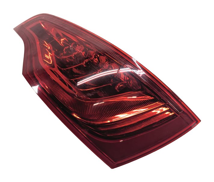 2010-2015 AUDI Q7 (4L) REAR RIGHT PASSENGER TAILLIGHT BRAKE LIGHT LAMP (LED)