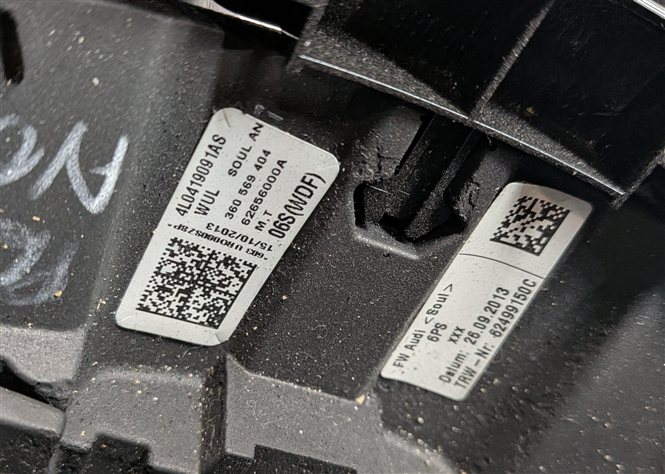 Thumbnail 7: 12-15 AUDI Q7 (4L) 3 SPOKE S-LINE STEERING WHEEL w/ SWITCHES & PADDLES (Black)