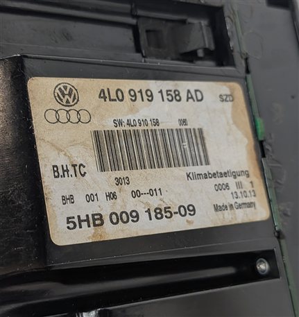 Thumbnail 7: 2013-2015 AUDI Q7 (4L) REAR HEATER A/C TEMPERATURE CLIMATE CONTROL PANEL