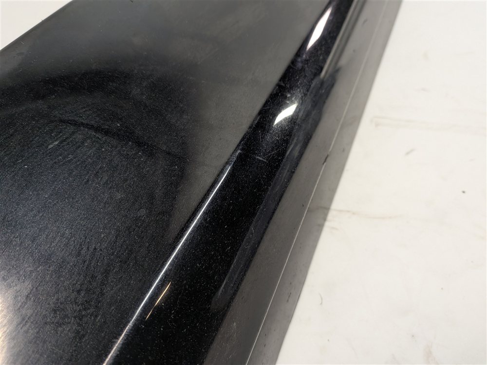 Thumbnail 8: 08-15 AUDI Q7 (4L) FRONT RIGHT PASSENGER LOWER DOOR TRIM MOULDING S LINE (Black)