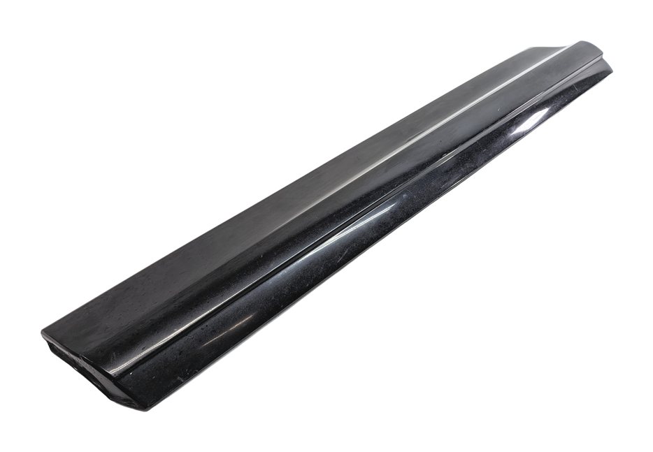 08-15 AUDI Q7 (4L) FRONT LEFT DRIVER LOWER DOOR TRIM MOULDING w/ S LINE (Black)