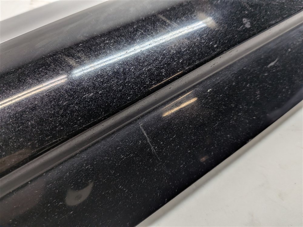 Thumbnail 6: 08-15 AUDI Q7 (4L) FRONT LEFT DRIVER LOWER DOOR TRIM MOULDING w/ S LINE (Black)