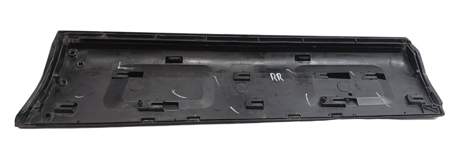 Thumbnail 4: 08-15 AUDI Q7 (4L) REAR RIGHT LOWER DOOR TRIM MOULDING w/ S LINE (Black)