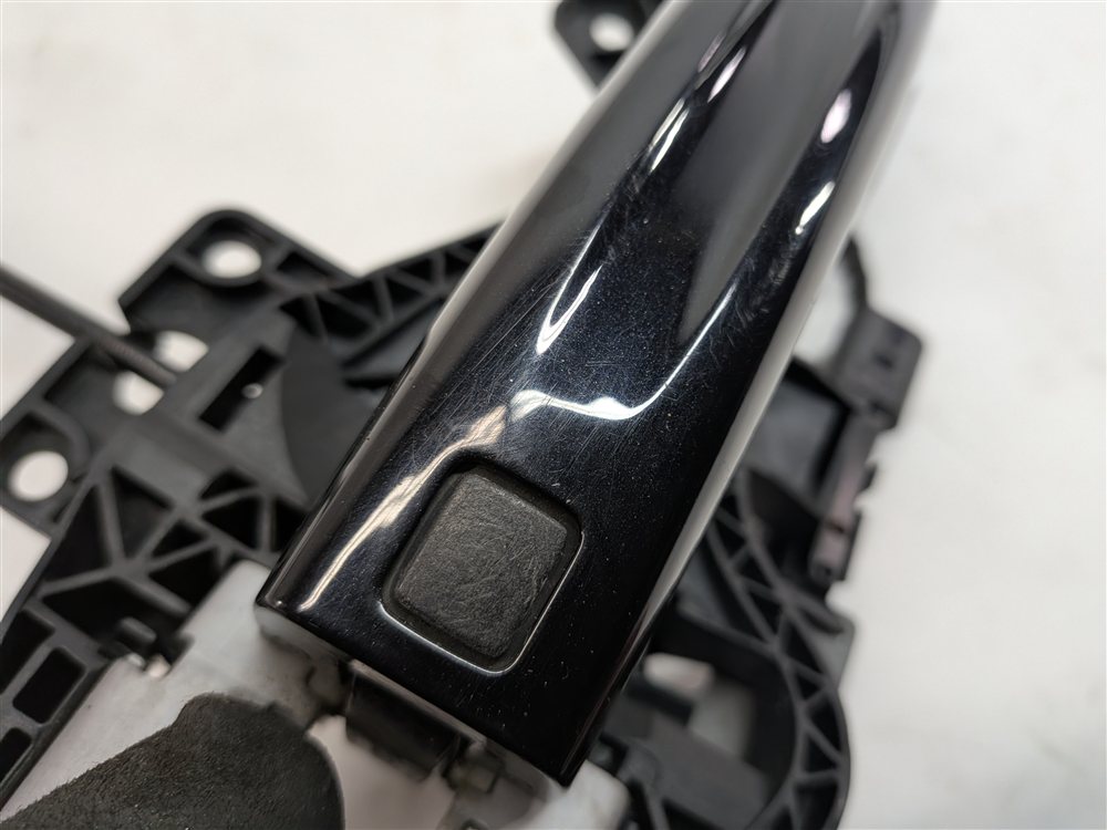 Thumbnail 6: 2007-2015 AUDI Q7 (4L) FRONT LEFT DRIVER KEYLESS EXTERIOR DOOR HANDLE (Black)