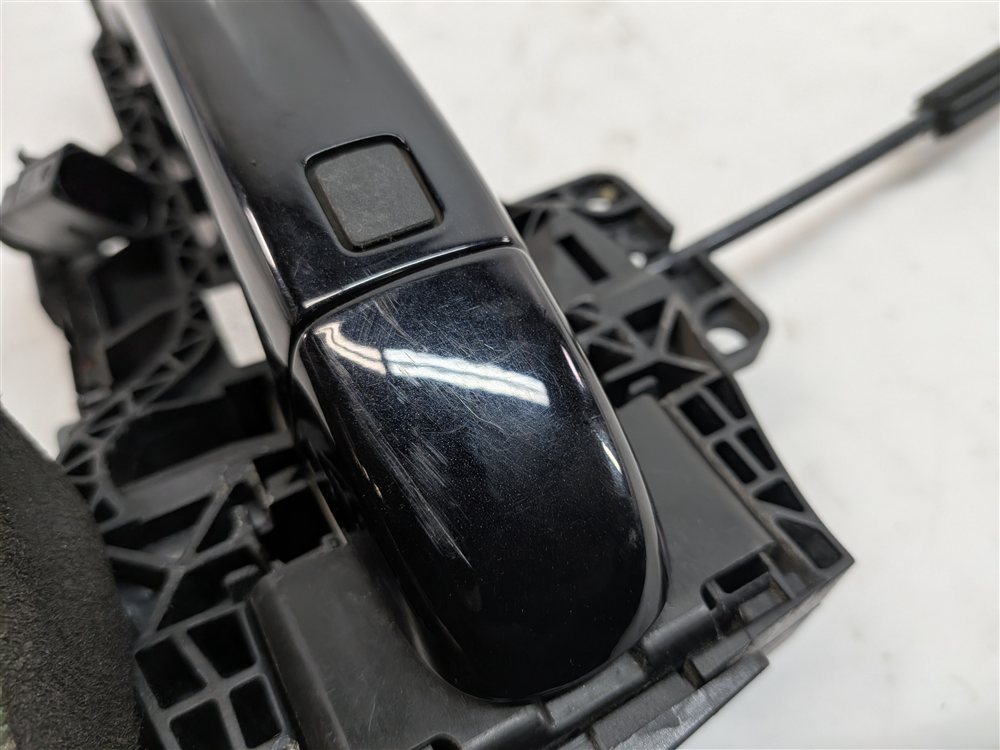 Thumbnail 6: 07-15 AUDI Q7 (4L) RIGHT FRONT PASSENGER KEYLESS EXTERIOR DOOR HANDLE (Black)