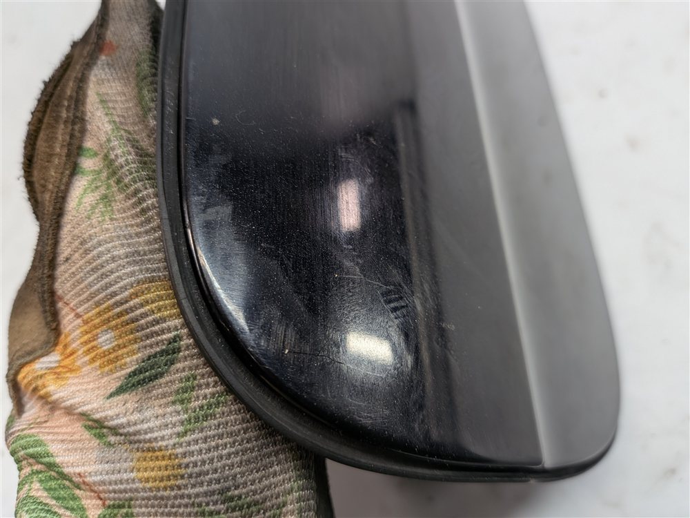 Thumbnail 10: 2010-2015 AUDI Q7 (4L) FUEL TANK DOOR LID COVER TRIM w/ HOUSING (Black)