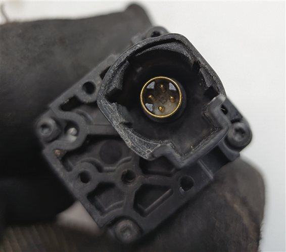 Thumbnail 6: 07-15 AUDI Q7 4L FRONT DRIVER ASSIST ADAPTIVE CRUISE SURROUND VIEW CAMERA