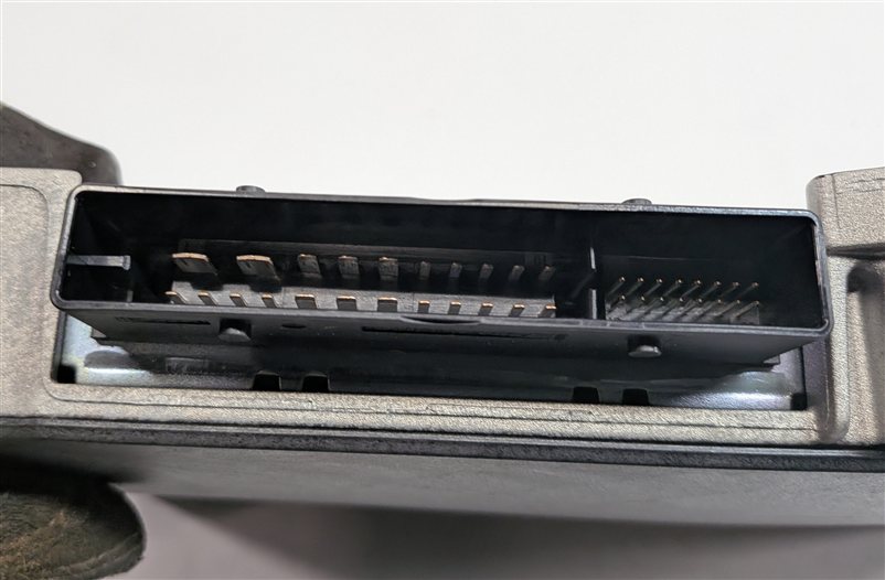 Thumbnail 8: 2013-2015 AUDI Q7 (4L) RADIO STEREO BOSE AUDIO AMP AMPLIFIER (OPTION 8RY)