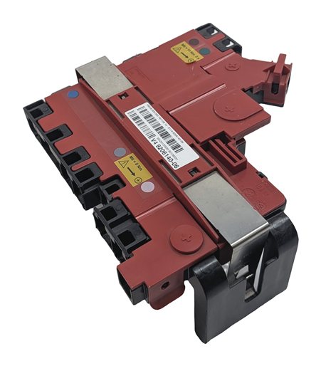 Thumbnail 4: 2014 BMW X3 (F25) 3.0L POSITIVE BATTERY POWER DISTRIBUTION PLATE TERMINAL