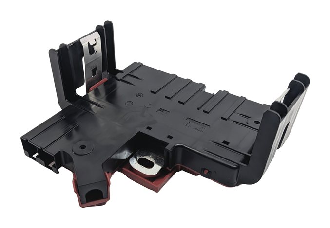 Thumbnail 7: 2014 BMW X3 (F25) 3.0L POSITIVE BATTERY POWER DISTRIBUTION PLATE TERMINAL