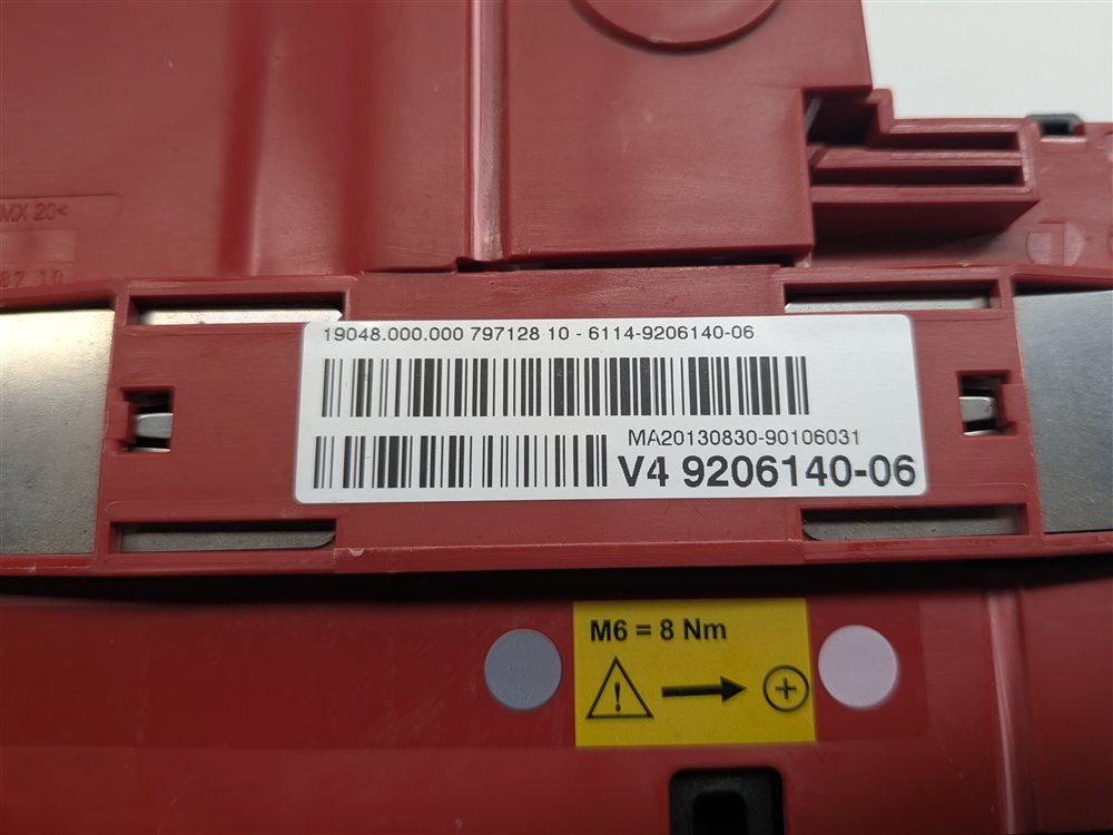 Thumbnail 8: 2014 BMW X3 (F25) 3.0L POSITIVE BATTERY POWER DISTRIBUTION PLATE TERMINAL