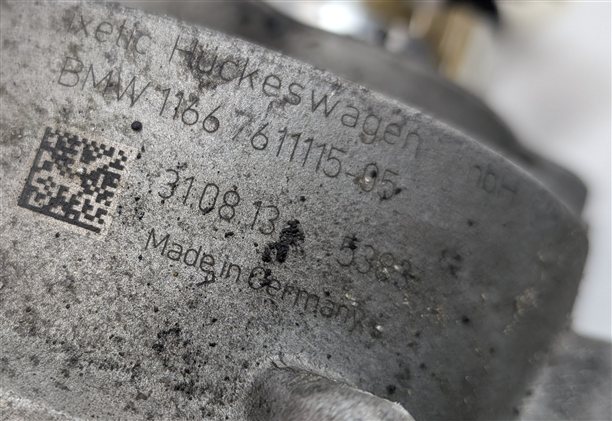 Thumbnail 7: 2014 BMW X3 (F25) 3.0L (N55) ENGINE HIGH PRESSURE FUEL PUMP w/ VACUUM PUMP
